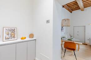 Casa Lazzaro Contemporary Ground Floor Apartment