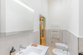 Casa Lazzaro Contemporary Ground Floor Apartment