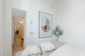 Casa Lazzaro Contemporary Ground Floor Apartment