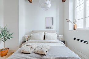 Casa Lazzaro Contemporary Ground Floor Apartment