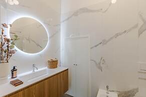 Casa Lazzaro Contemporary Ground Floor Apartment