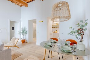 Casa Lazzaro Contemporary Ground Floor Apartment
