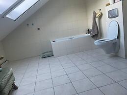 Villasleeps23-gaden-parking-partiesok-lake