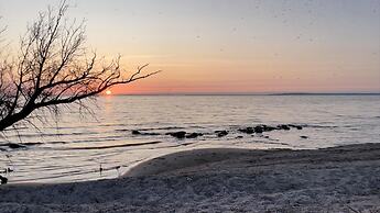 Villasleeps23-gaden-parking-partiesok-lake