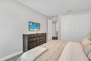 10 Bed Home Movie Theater Room, Pool, Spa Games 10 Bedroom Villa by Re