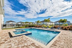 10 Bed Home Movie Theater Room, Pool, Spa Games 10 Bedroom Villa by Re