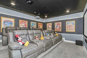 10 Bed Home Movie Theater Room, Pool, Spa Games 10 Bedroom Villa by Re