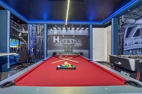 10 Bed Home Movie Theater Room, Pool, Spa Games 10 Bedroom Villa by Re