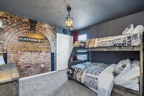 8 Bed 6 Bath Windsor Island Near Disney! 8 Bedroom Villa by Redawning