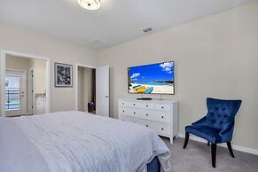 8 Bed 6 Bath Windsor Island Near Disney! 8 Bedroom Villa by Redawning