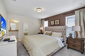 8 Bed 6 Bath Windsor Island Near Disney! 8 Bedroom Villa by Redawning