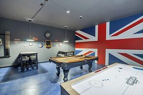 8 Bed 6 Bath Windsor Island Near Disney! 8 Bedroom Villa by Redawning