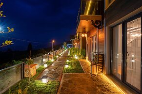 Poison Garden Suite & SPA