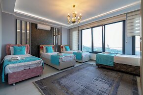 Poison Garden Suite & SPA