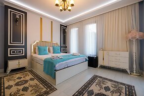 Poison Garden Suite & SPA