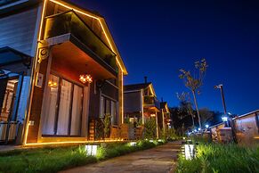 Poison Garden Suite & SPA