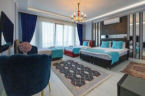 Poison Garden Suite & SPA