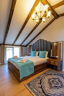 Poison Garden Suite & SPA