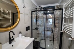 Poison Garden Suite & SPA