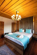 Poison Garden Suite & SPA