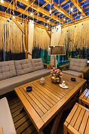 Poison Garden Suite & SPA