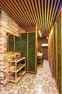 Poison Garden Suite & SPA