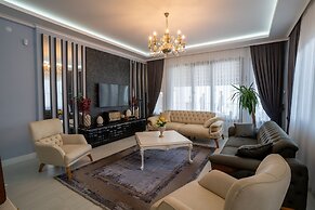 Poison Garden Suite & SPA