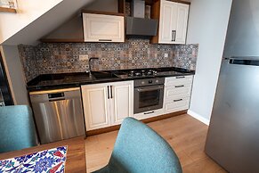 Poison Garden Suite & SPA