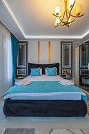 Poison Garden Suite & SPA