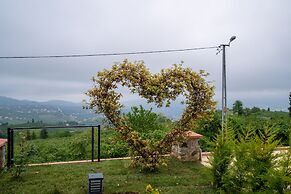 Poison Garden Suite & SPA