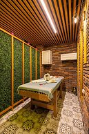 Poison Garden Suite & SPA