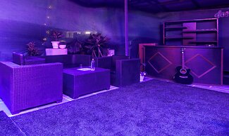 Treebo Nearmi Bell House