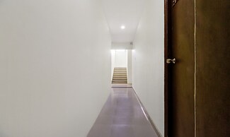 Itsy Hotels Carnival Inn