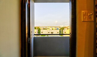 Itsy Hotels Carnival Inn