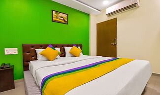 Itsy Hotels Carnival Inn