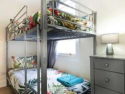 Lovely Villa 3 King 1 Double 1 Double Sofa 1 Bunk