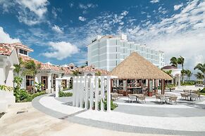 Sandals Dunns River  - Couples Only - All-inclusive