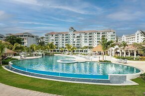 Sandals Dunns River  - Couples Only - All-inclusive