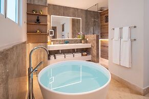 Sandals Dunns River  - Couples Only - All-inclusive