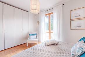 Regina Beach Villa by the Beach in Marina di Piet