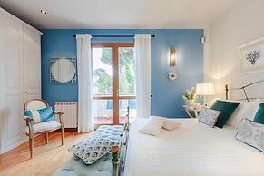 Regina Beach Villa by the Beach in Marina di Piet