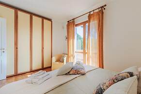 Regina Beach Villa by the Beach in Marina di Piet