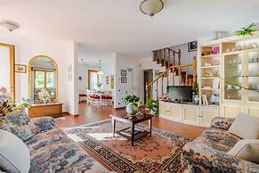 Regina Beach Villa by the Beach in Marina di Piet