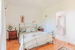 Regina Beach Villa by the Beach in Marina di Piet