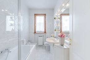 Regina Beach Villa by the Beach in Marina di Piet