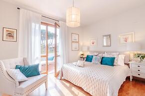 Regina Beach Villa by the Beach in Marina di Piet