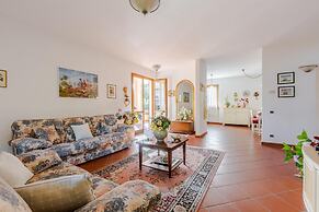Regina Beach Villa by the Beach in Marina di Piet