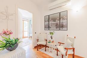 Regina Beach Villa by the Beach in Marina di Piet