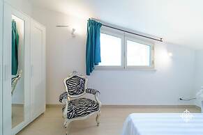 Villa Vittoria  - Dimora fronte mare