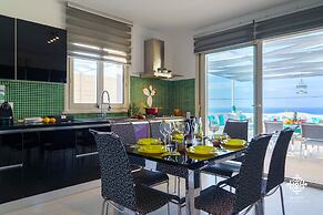 Villa Vittoria  - Dimora fronte mare